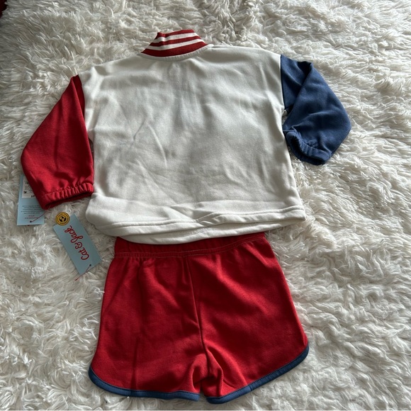 Cat & Jack Quarter zip sweatshirt and shorts - Picture 2 of 2